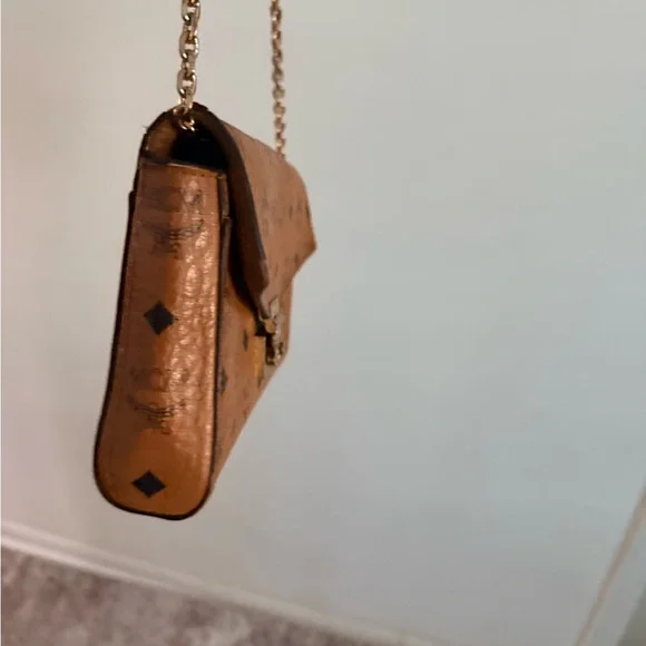 MCM Cognac Visetos Logo Chain Crossbody - Picture 4 of 11